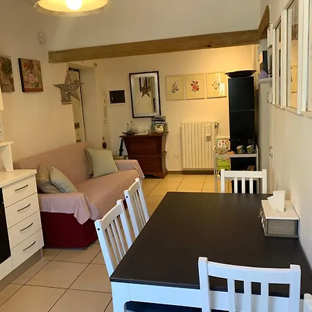 Simona Castiglione dei Pepoli